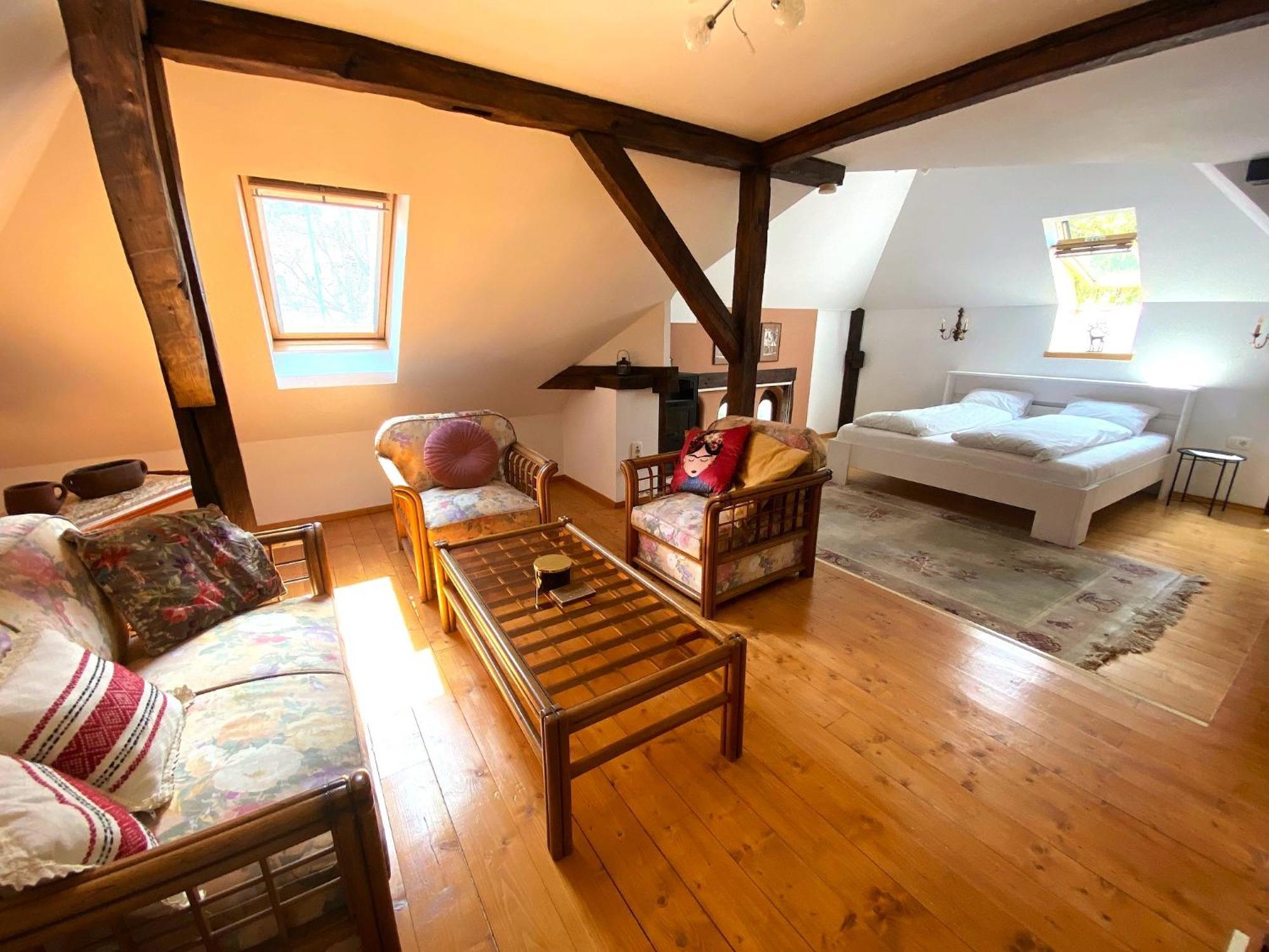 Rose'S Oldtown Apartment 브라쇼브 외부 사진